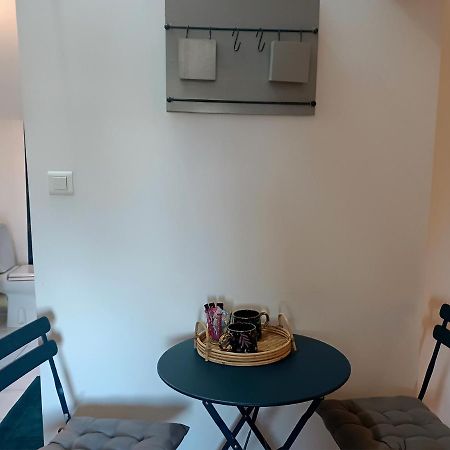 B&B Cote Loire Les Rosiers Exteriör bild